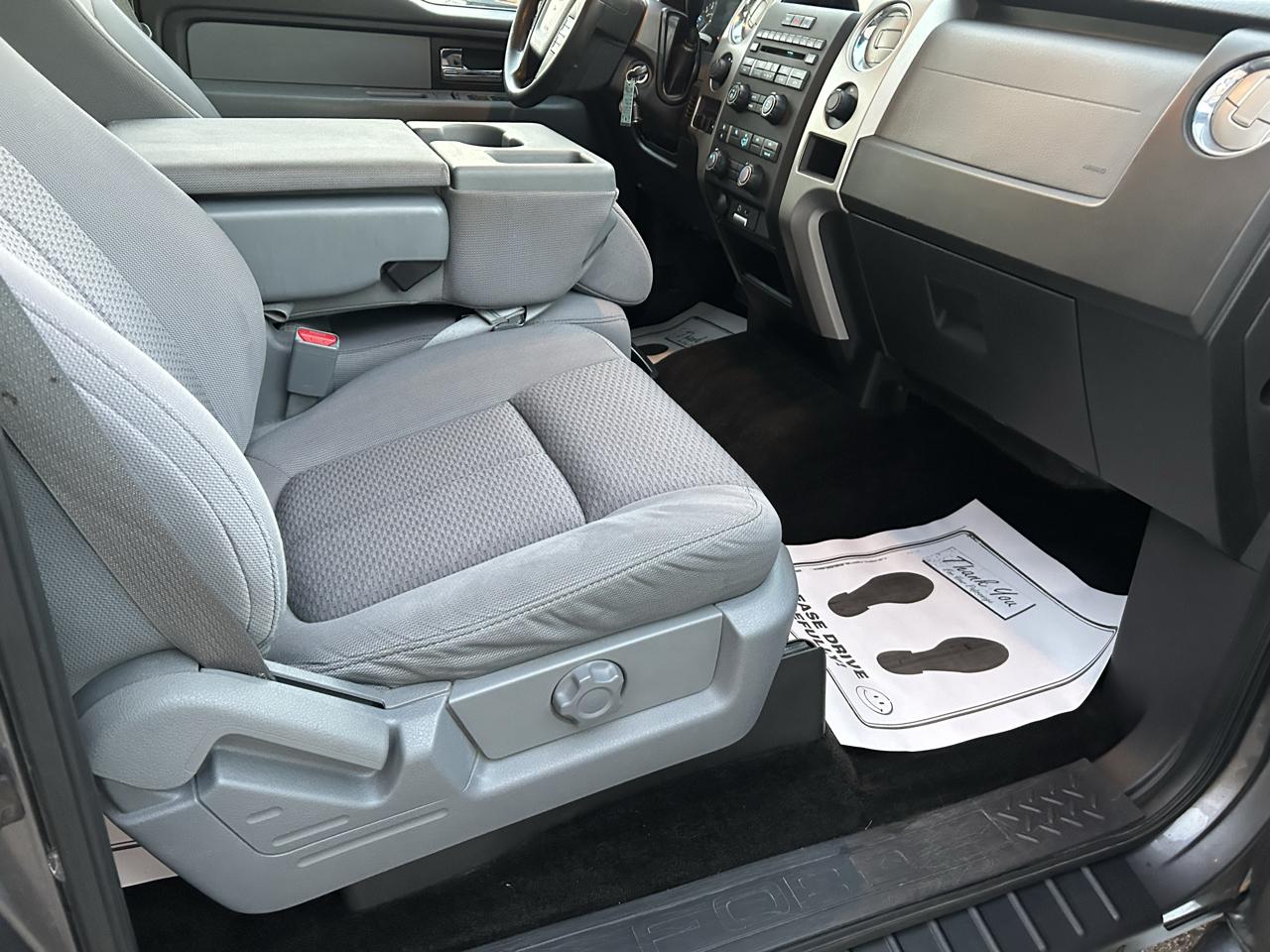 Ford F-150 4WD SuperCrew 145" XLT 2014