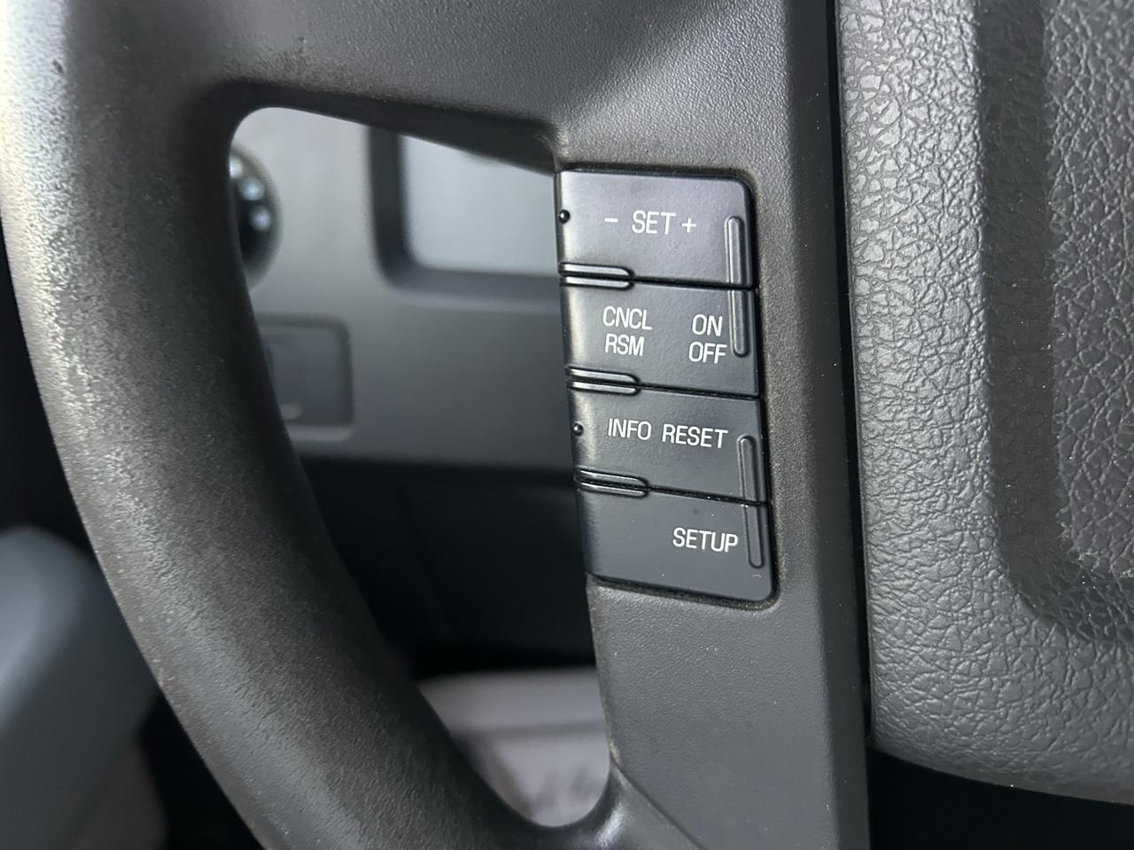 Ford F-150 4WD SuperCrew 145" XLT 2014