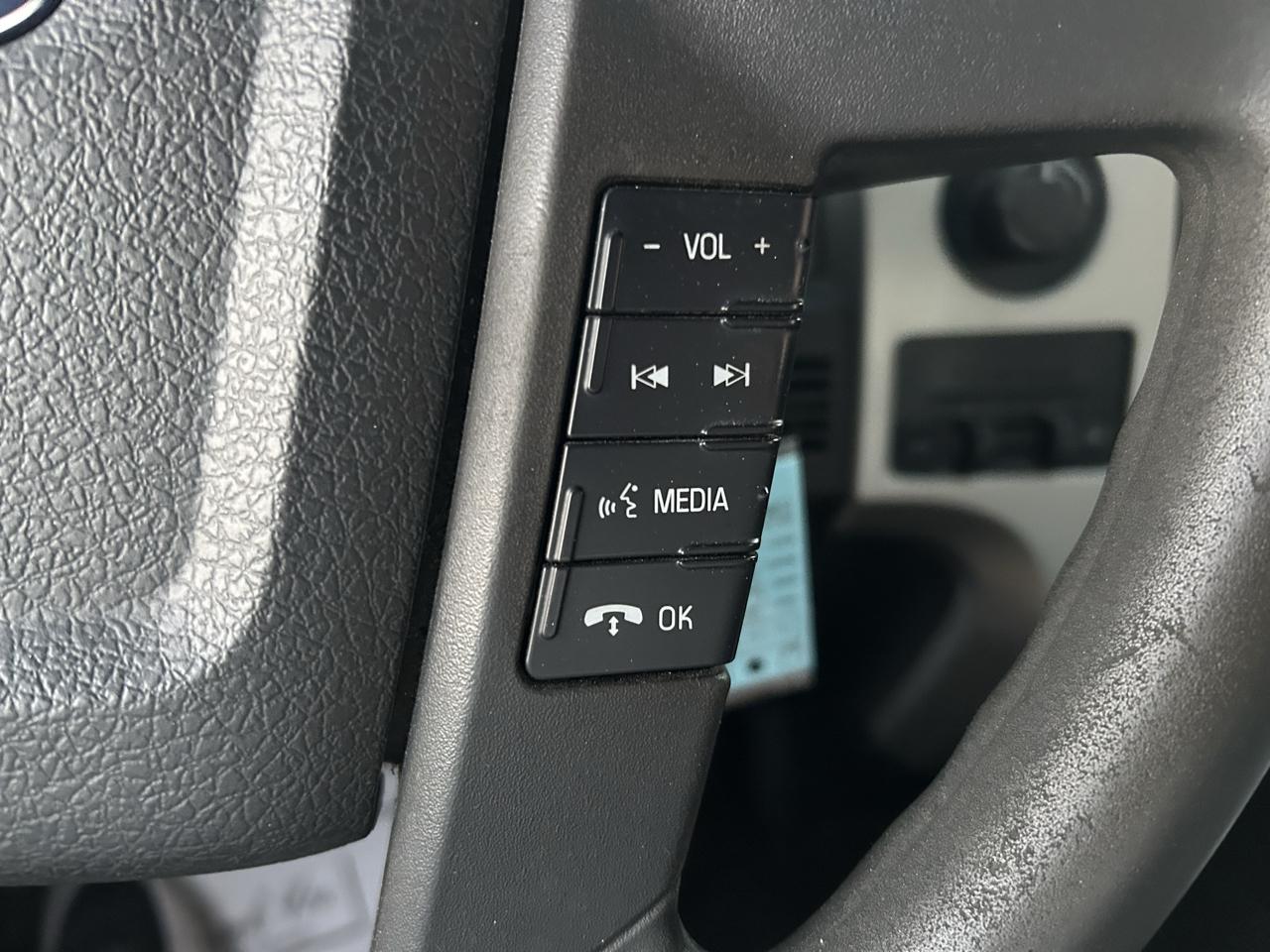 Ford F-150 4WD SuperCrew 145" XLT 2014