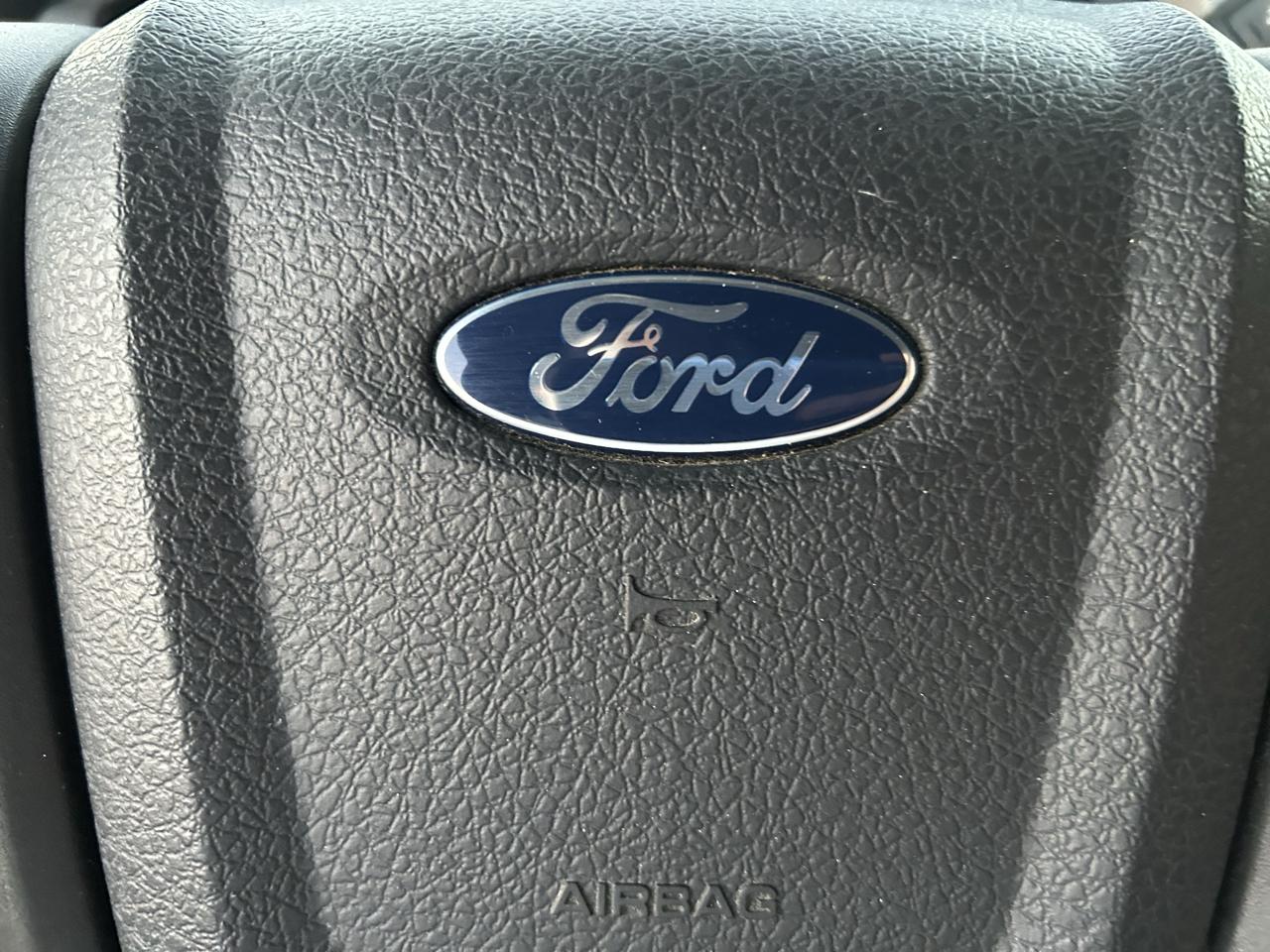 Ford F-150 4WD SuperCrew 145" XLT 2014