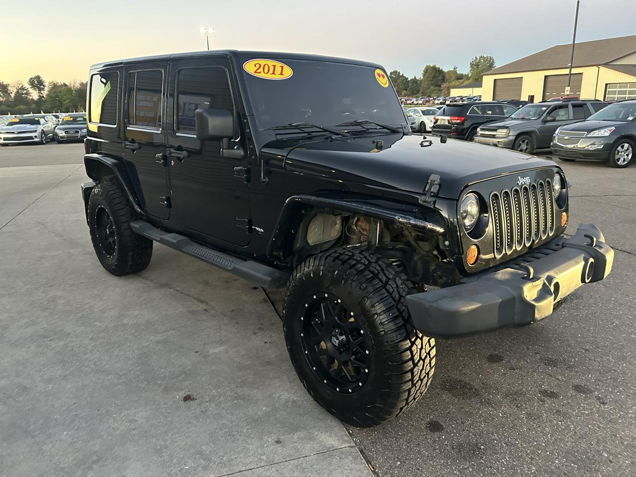 Jeep Wrangler Unlimited 4WD 4dr Sahara 2011