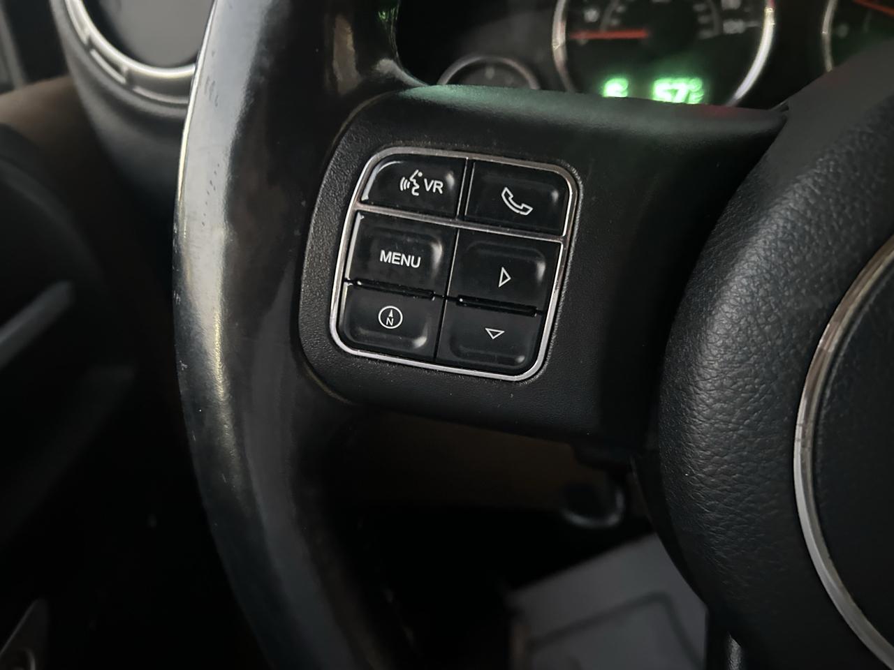 Jeep Wrangler Unlimited 4WD 4dr Sahara 2011