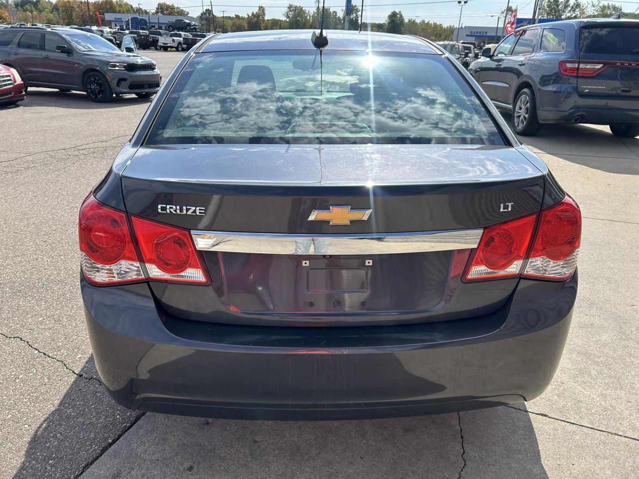 Chevrolet Cruze Limited 4dr Sdn Auto LT w/1LT 2016