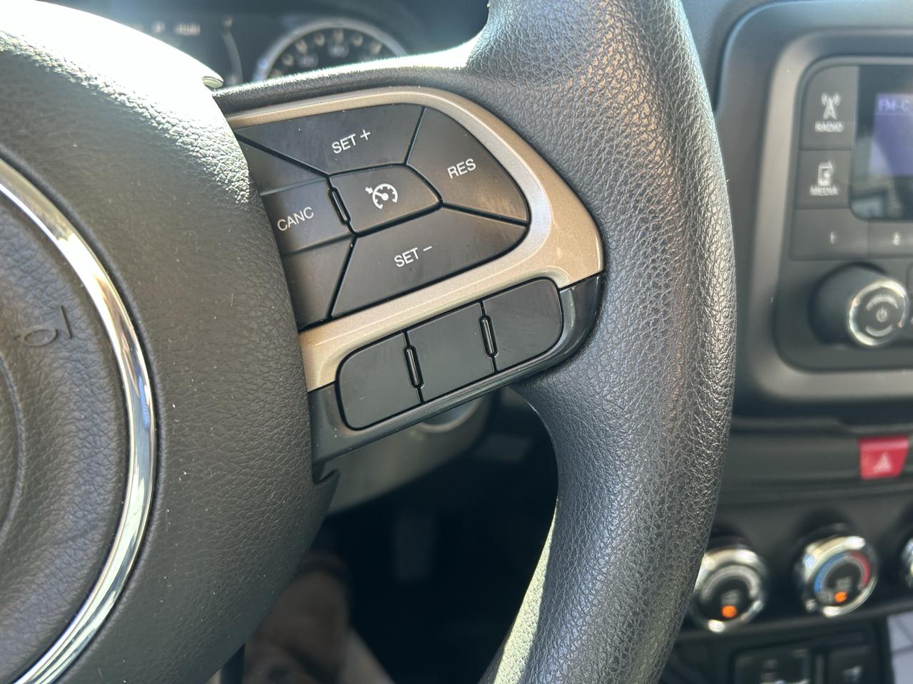 Jeep Renegade FWD 4dr Sport 2016