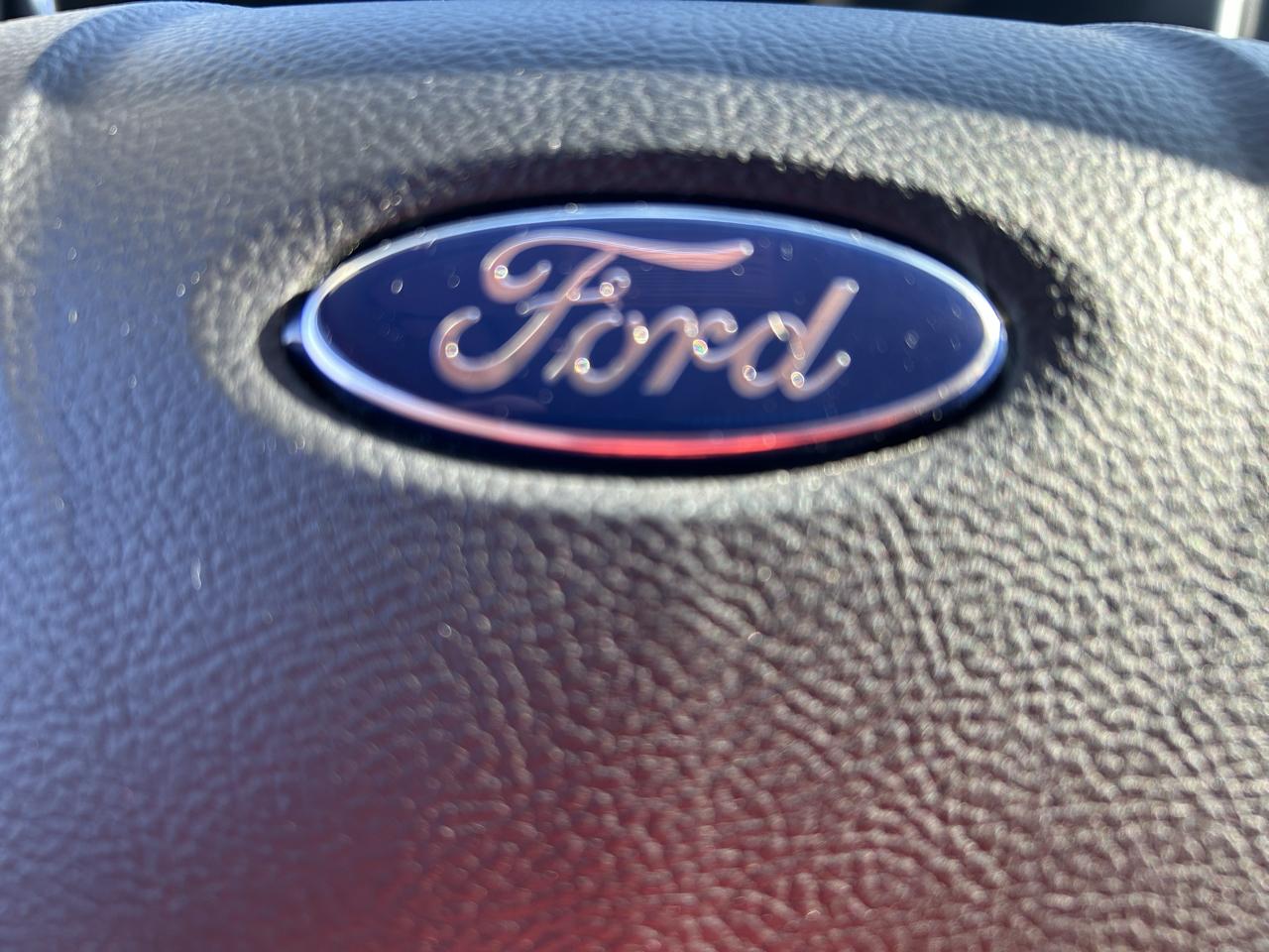 Ford Fusion Titanium AWD 2017
