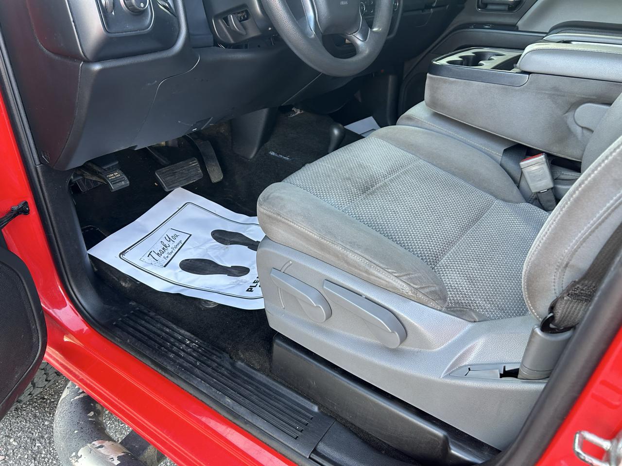 Chevrolet Silverado 1500 4WD Double Cab 143.5" Custom 2018