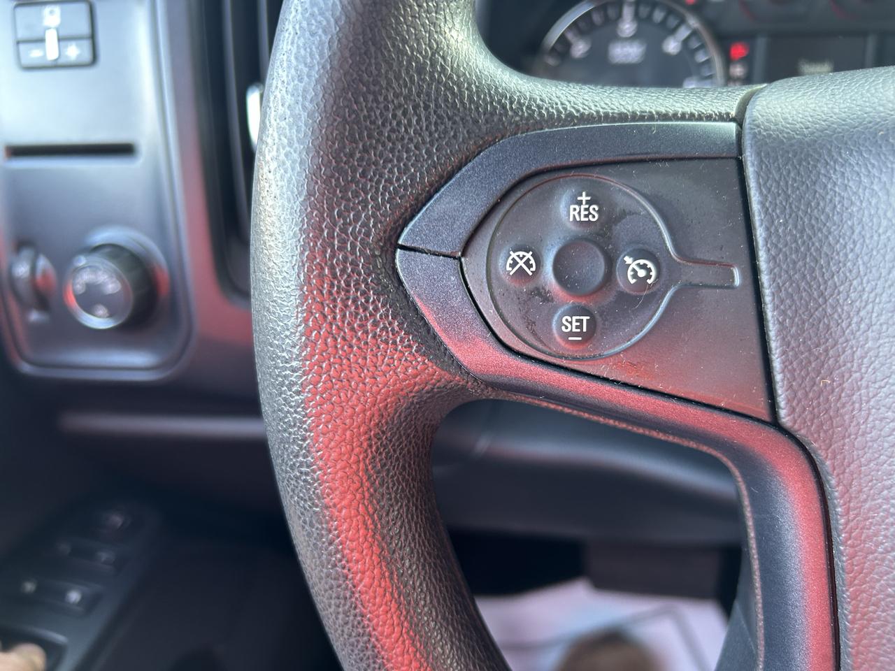 Chevrolet Silverado 1500 4WD Double Cab 143.5" Custom 2018