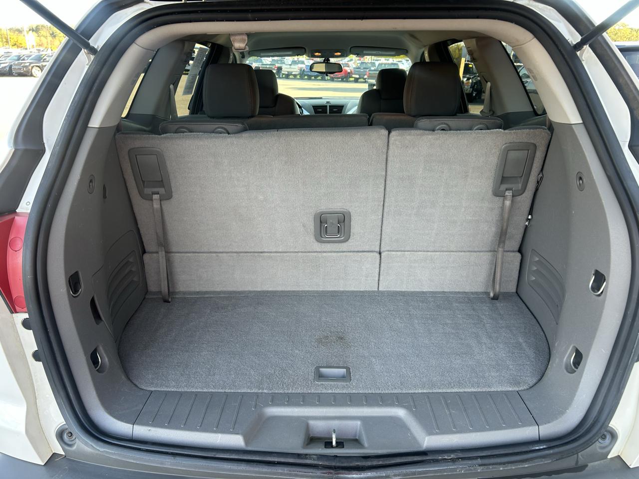 Chevrolet Traverse FWD 4dr LS 2012