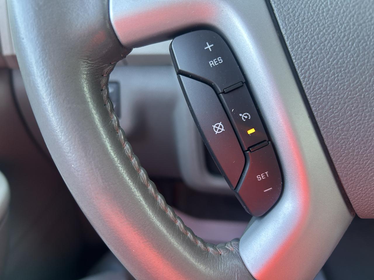 Chevrolet Traverse FWD 4dr LS 2012