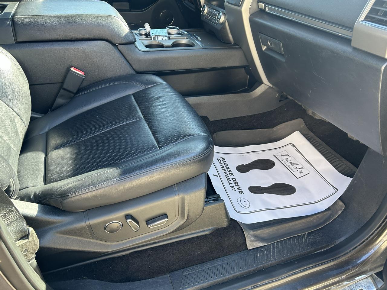 Ford Expedition XLT 4x4 2019
