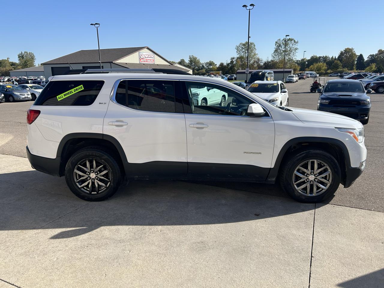 GMC Acadia AWD 4dr SLT w/SLT-1 2017
