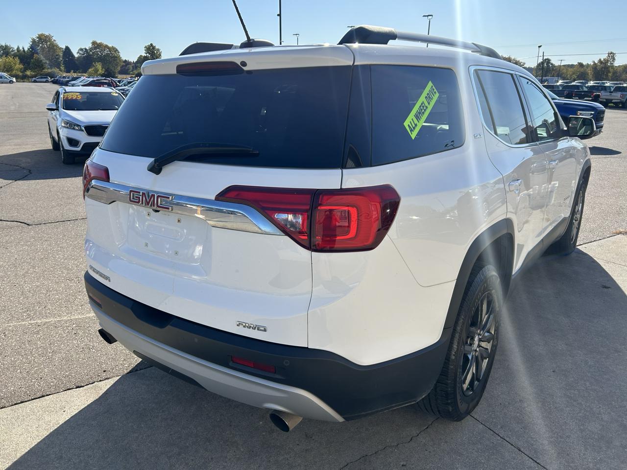 GMC Acadia AWD 4dr SLT w/SLT-1 2017