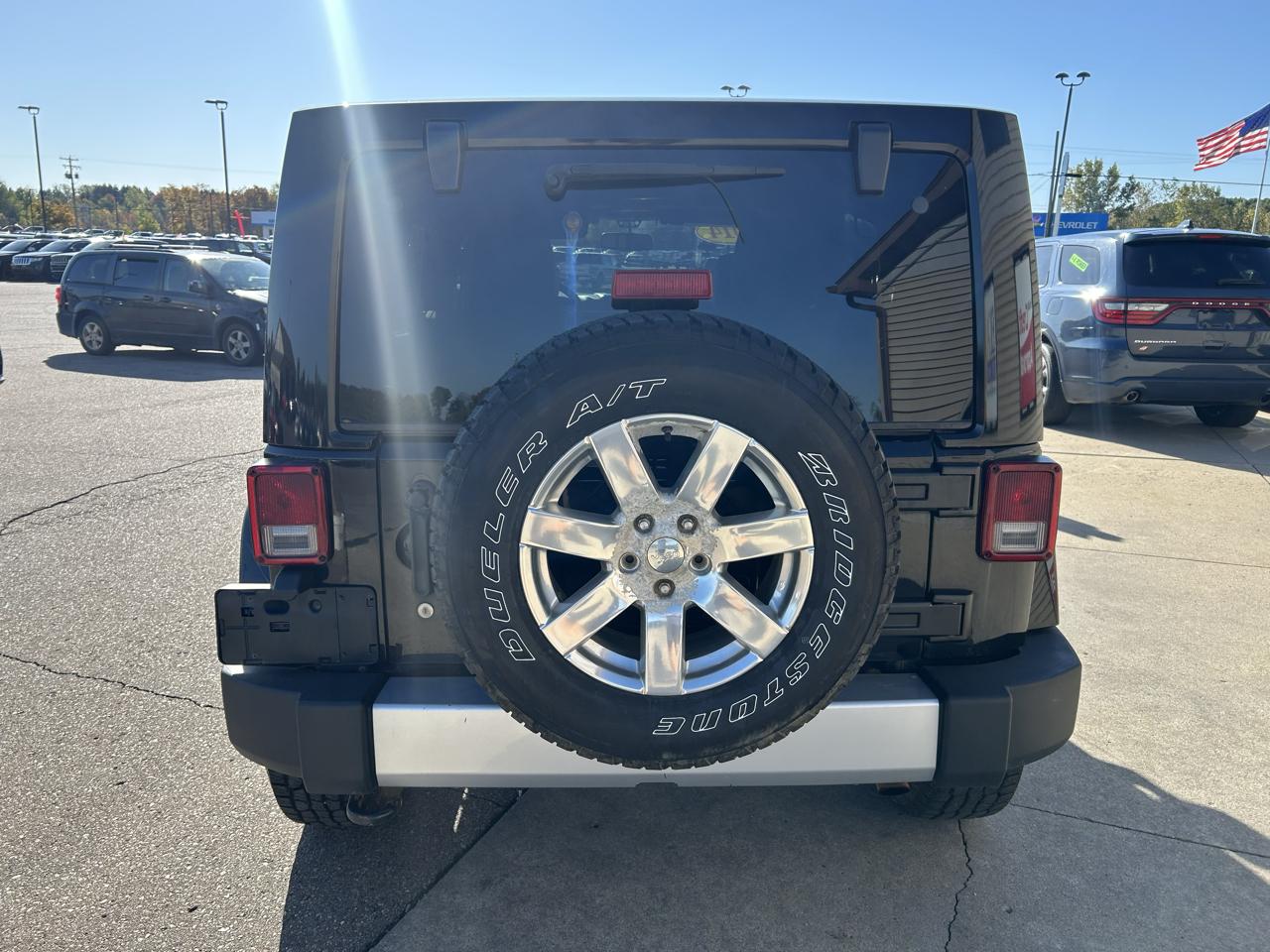 Jeep Wrangler Unlimited 4WD 4dr Sahara 2014