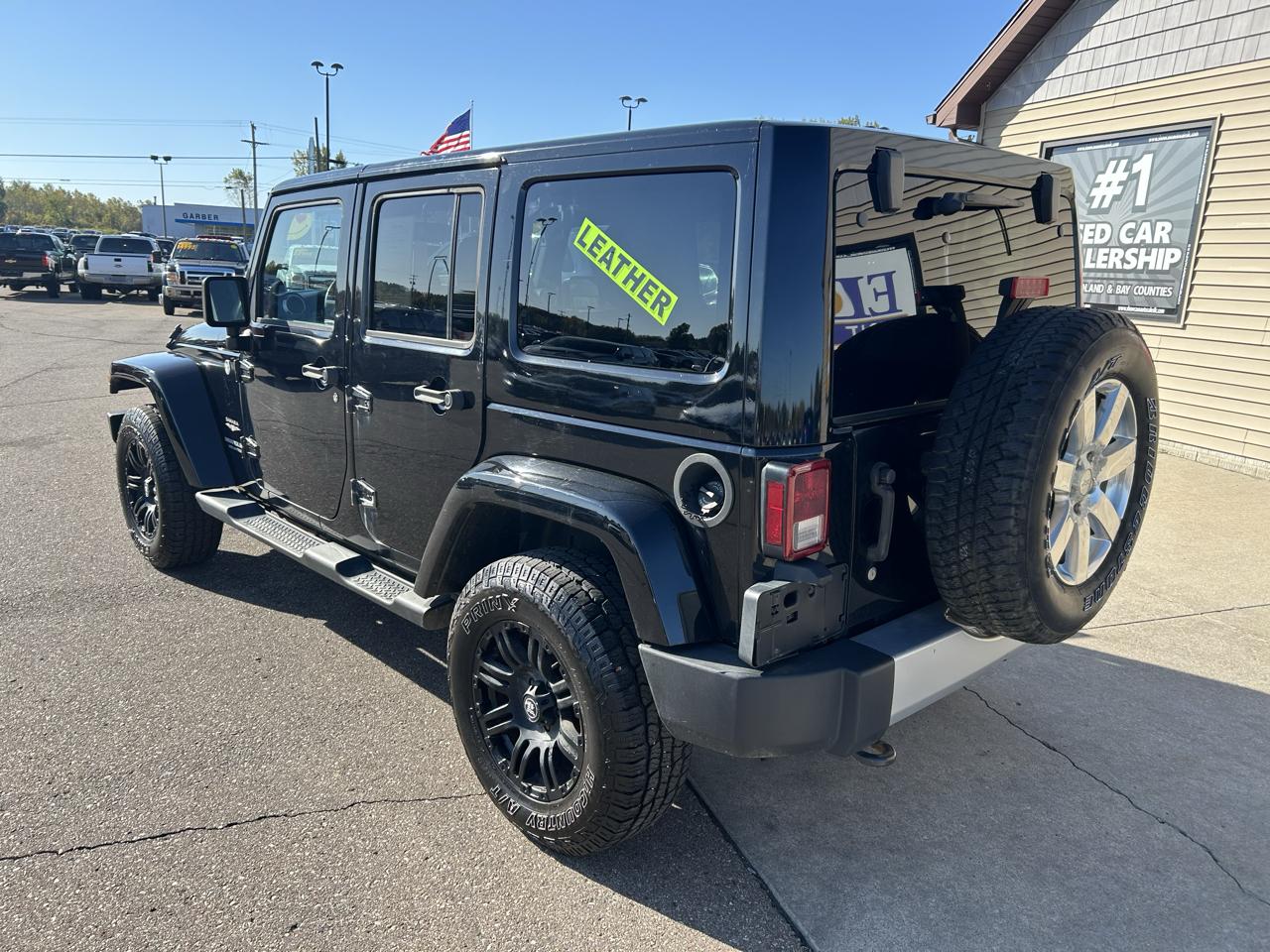 Jeep Wrangler Unlimited 4WD 4dr Sahara 2014
