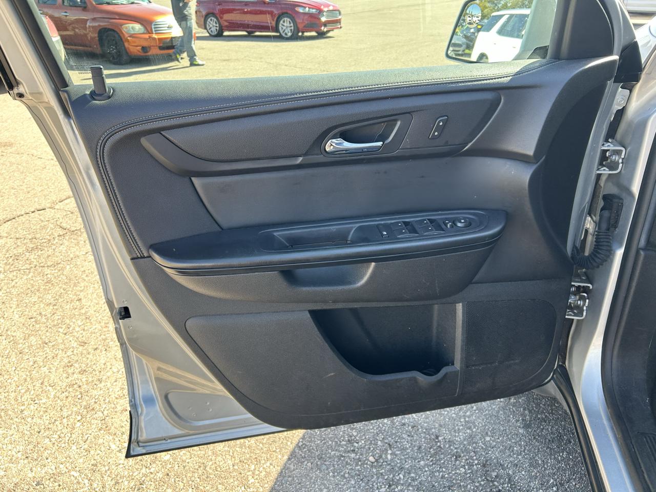 Chevrolet Traverse AWD 4dr LT w/1LT 2014