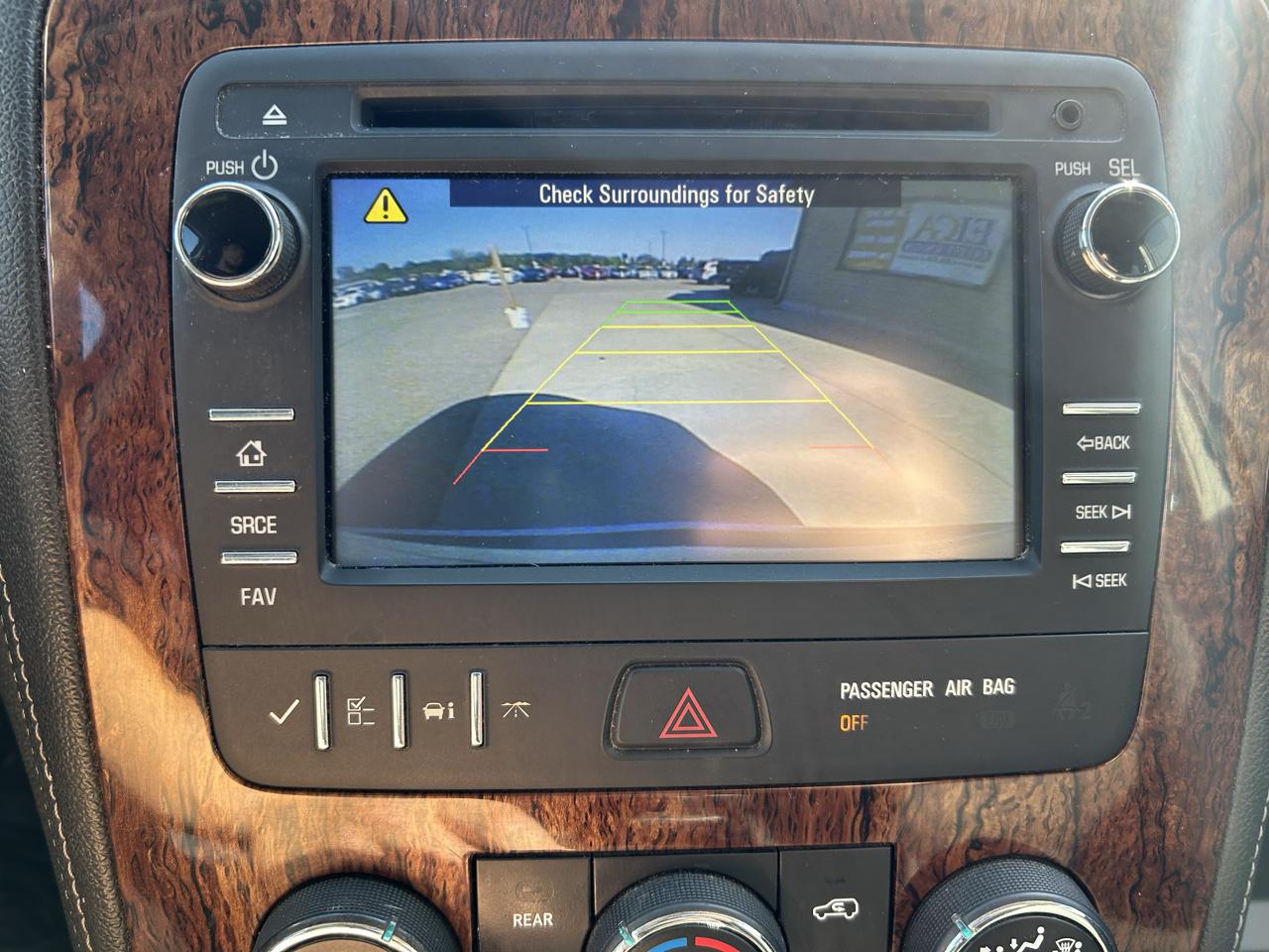 Chevrolet Traverse AWD 4dr LT w/1LT 2014