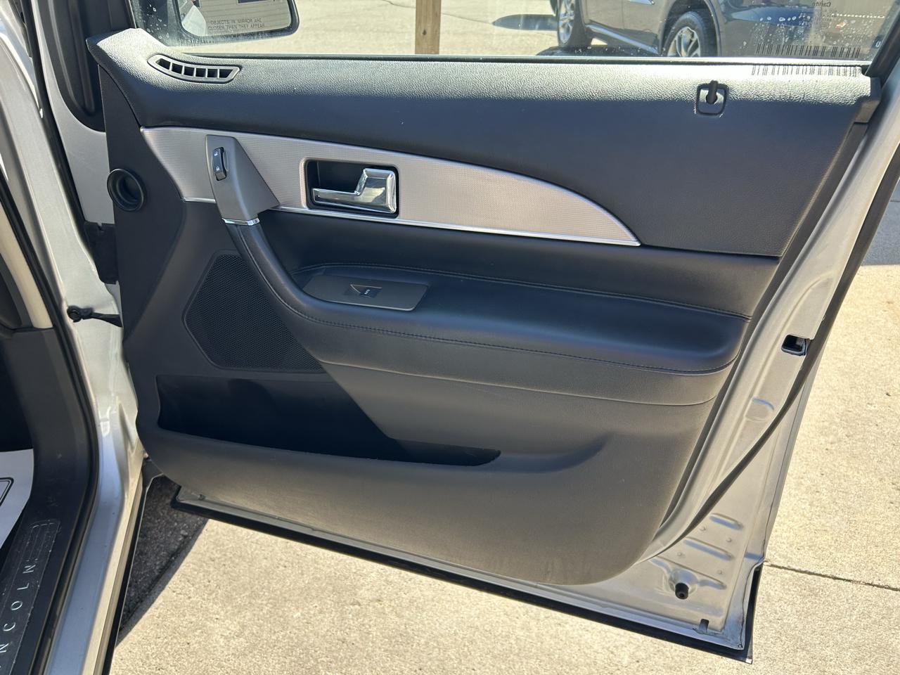 Lincoln MKX FWD 4dr 2013