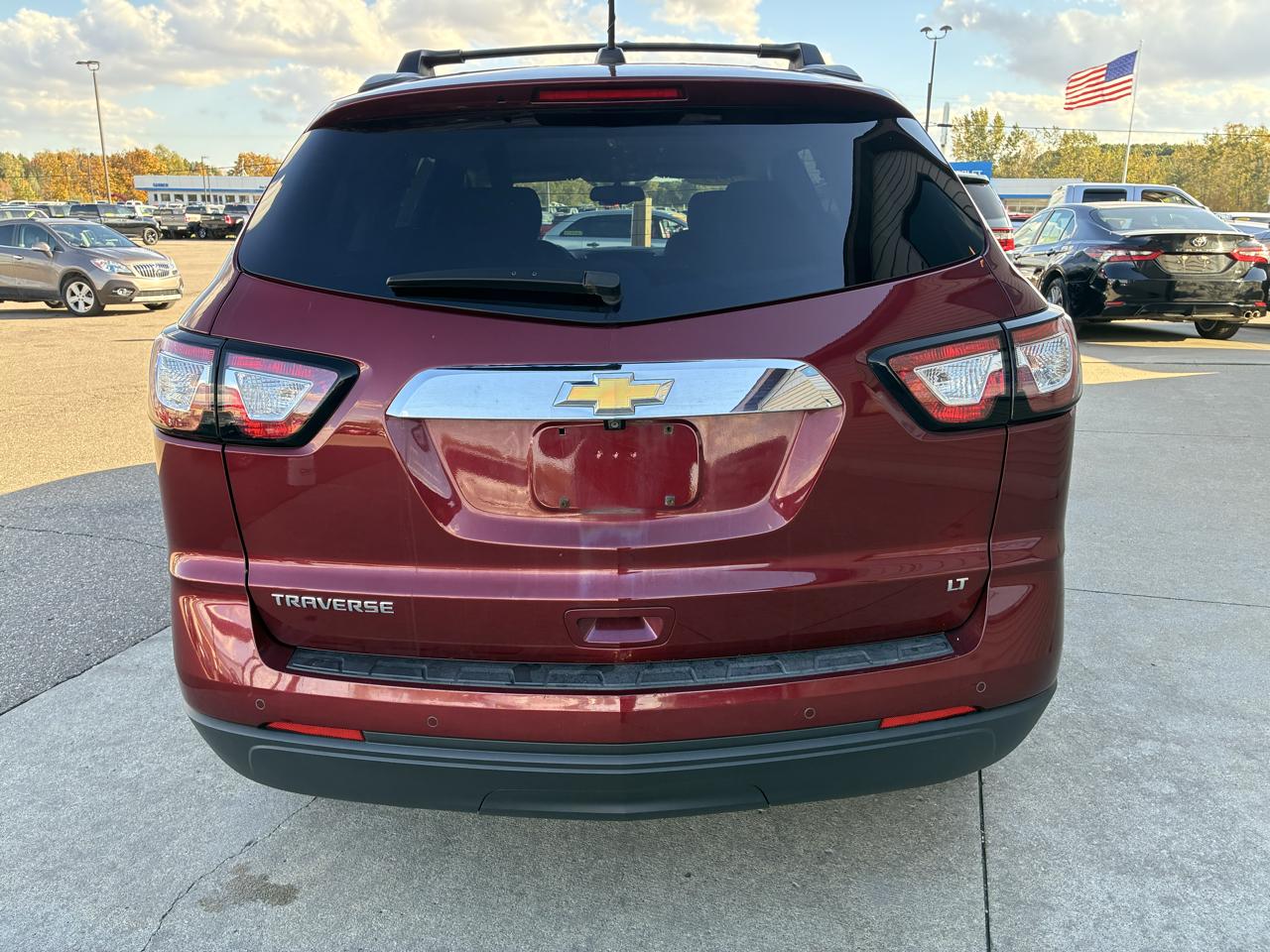 Chevrolet Traverse FWD 4dr LT w/2LT 2017