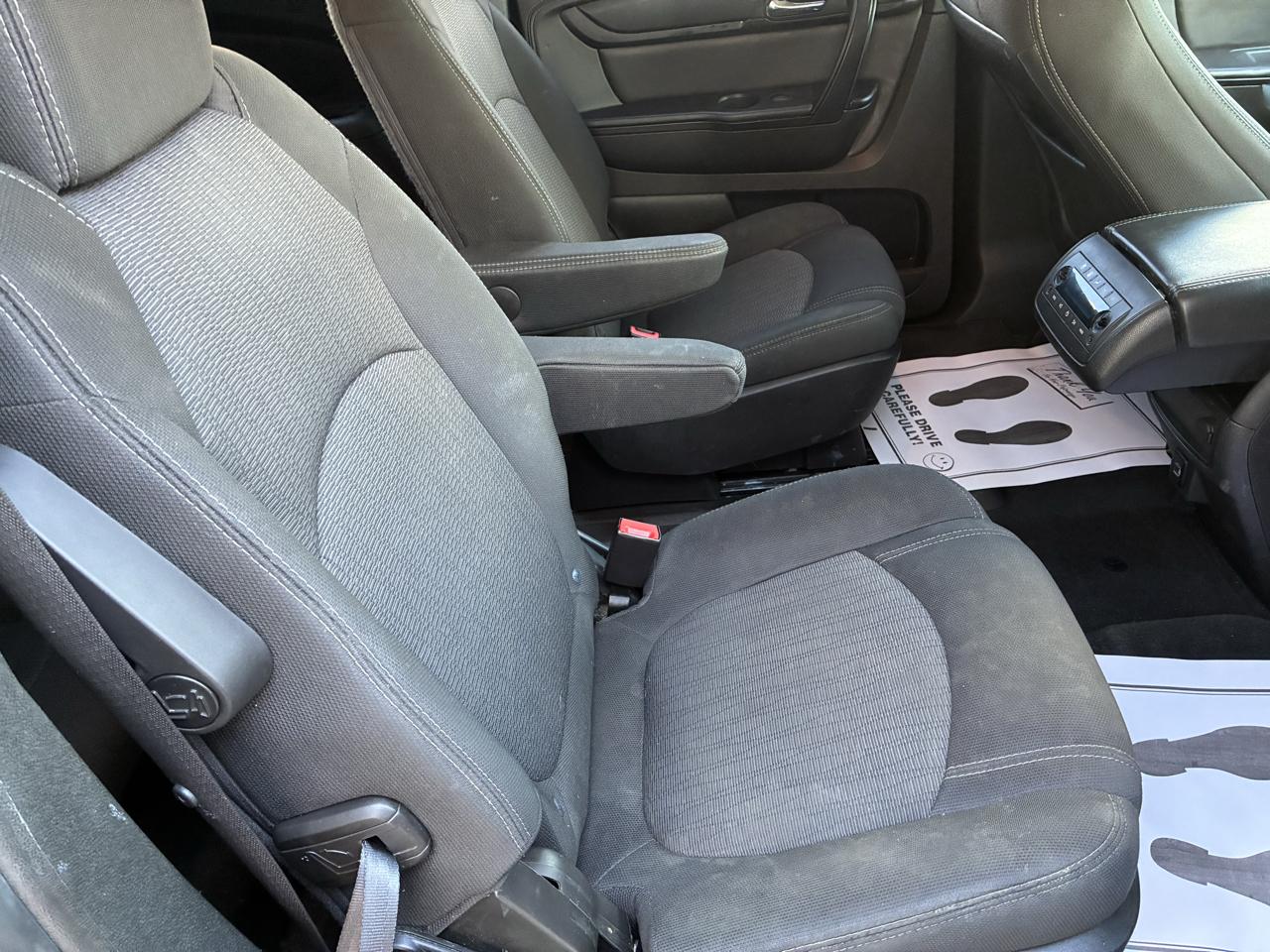 Chevrolet Traverse FWD 4dr LT w/2LT 2017