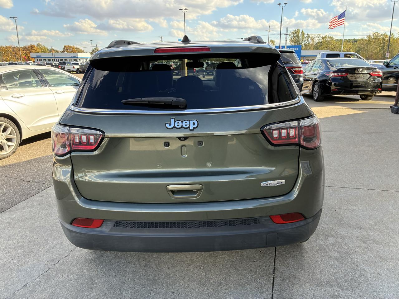 Jeep Compass Latitude FWD 2018