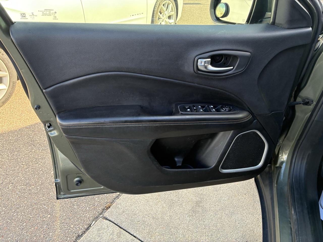 Jeep Compass Latitude FWD 2018