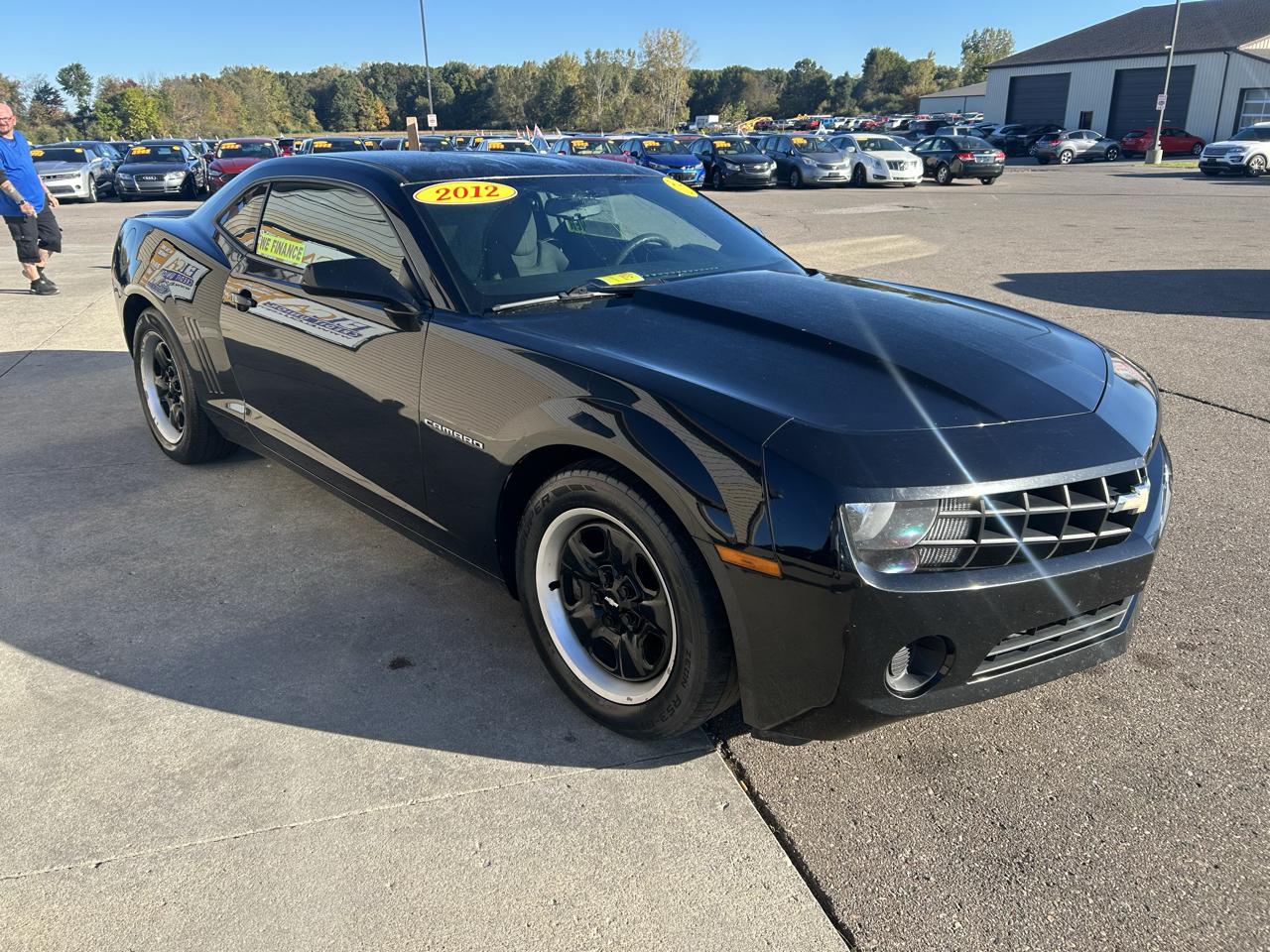 Chevrolet Camaro 2dr Cpe 1LS 2012