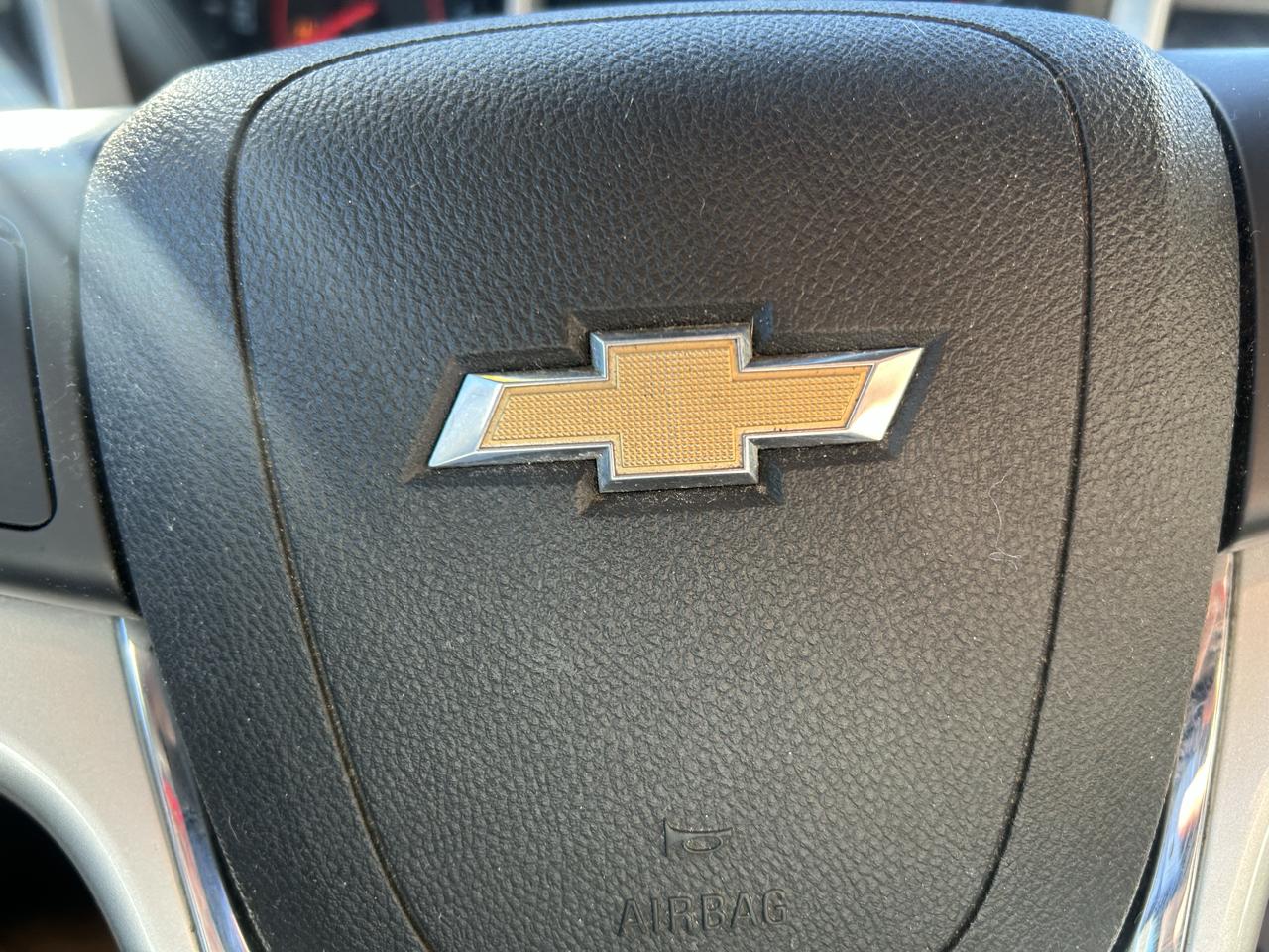Chevrolet Camaro 2dr Cpe 1LS 2012