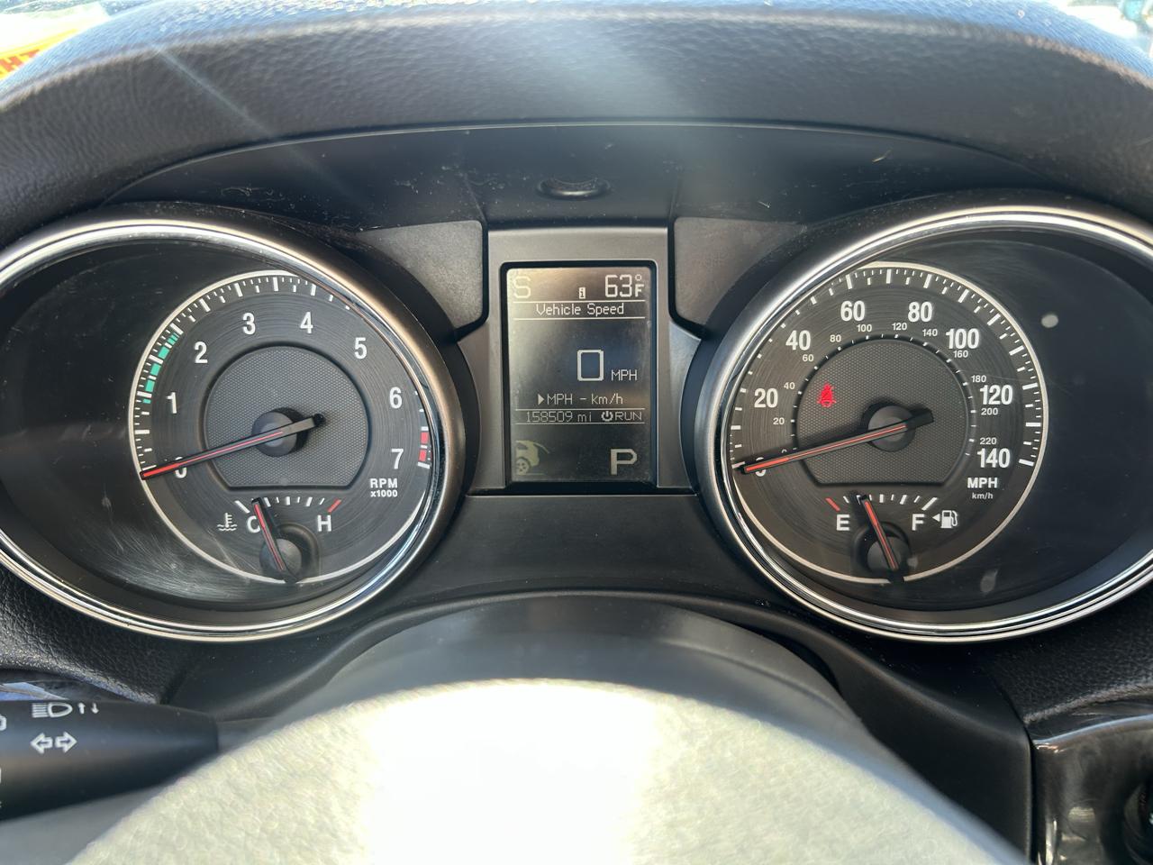 Jeep Grand Cherokee 4WD 4dr Laredo 2011