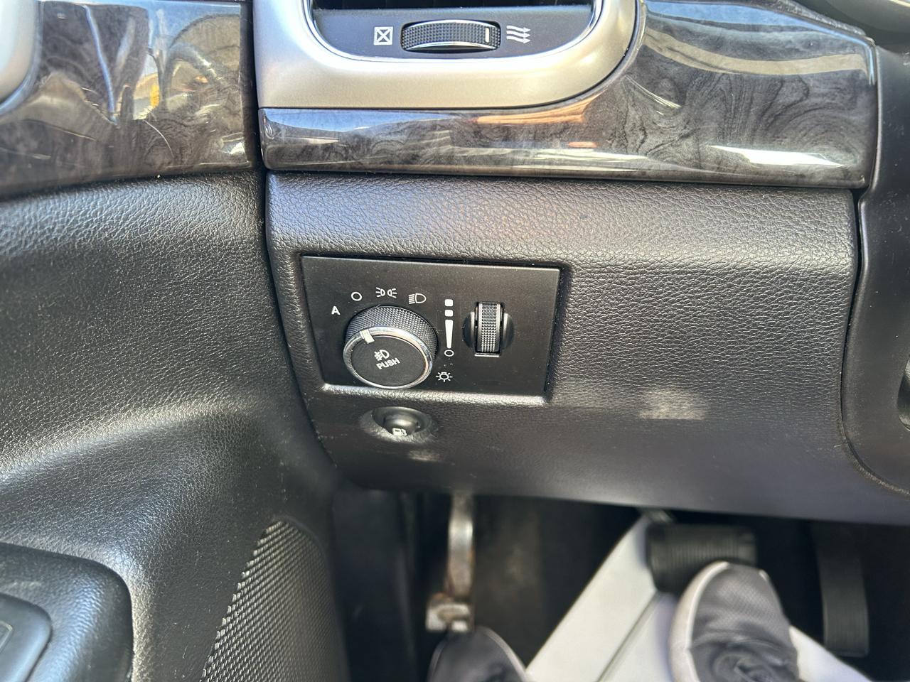 Jeep Grand Cherokee 4WD 4dr Laredo 2011