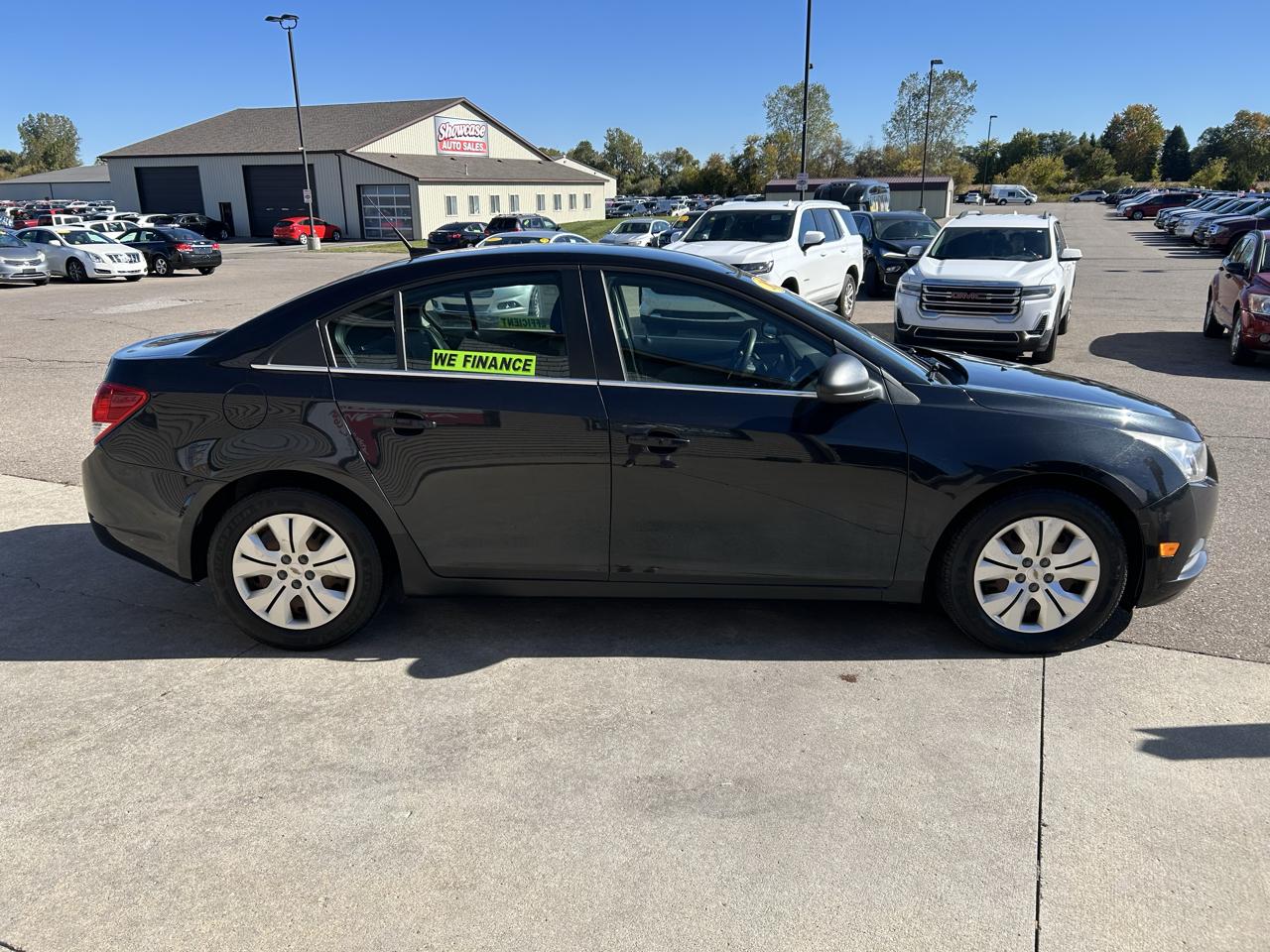 Chevrolet Cruze 4dr Sdn LS 2012