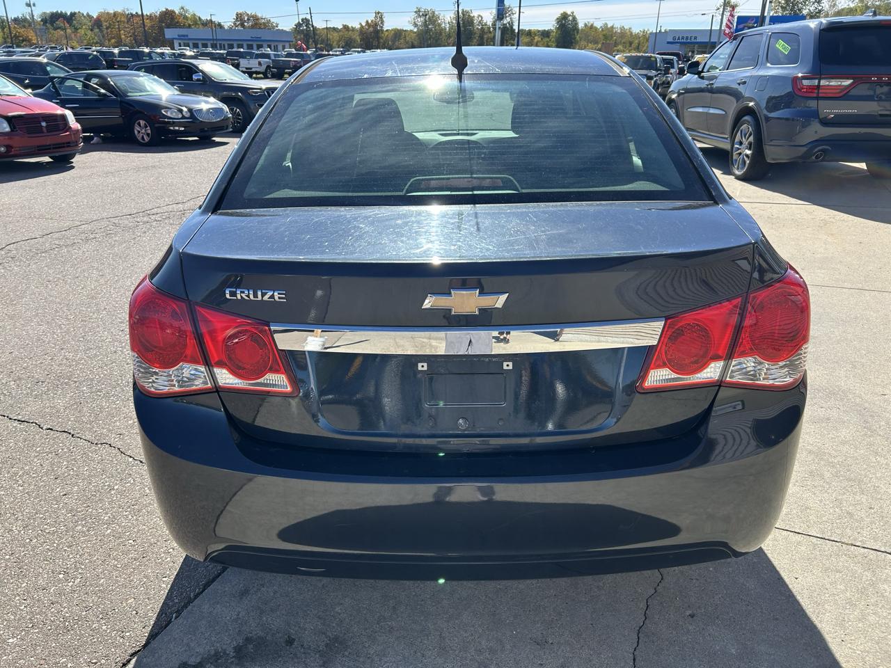 Chevrolet Cruze 4dr Sdn LS 2012
