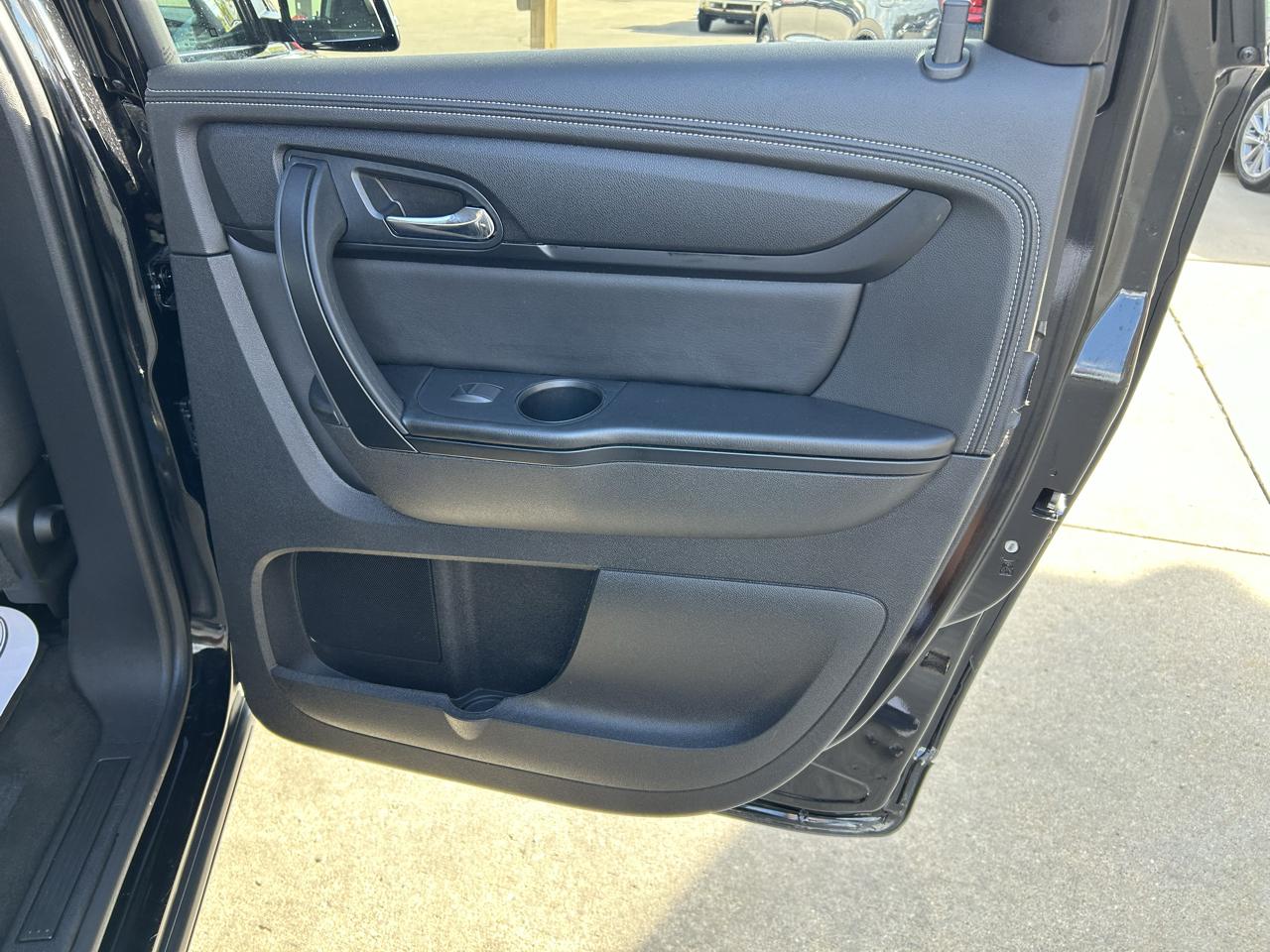 Chevrolet Traverse AWD 4dr LT w/1LT 2016