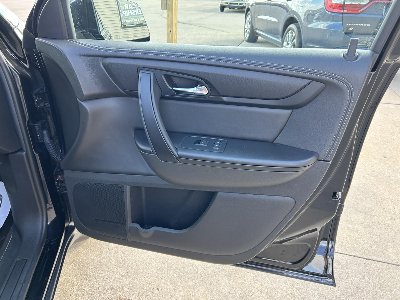 Chevrolet Traverse AWD 4dr LT w/1LT 2016