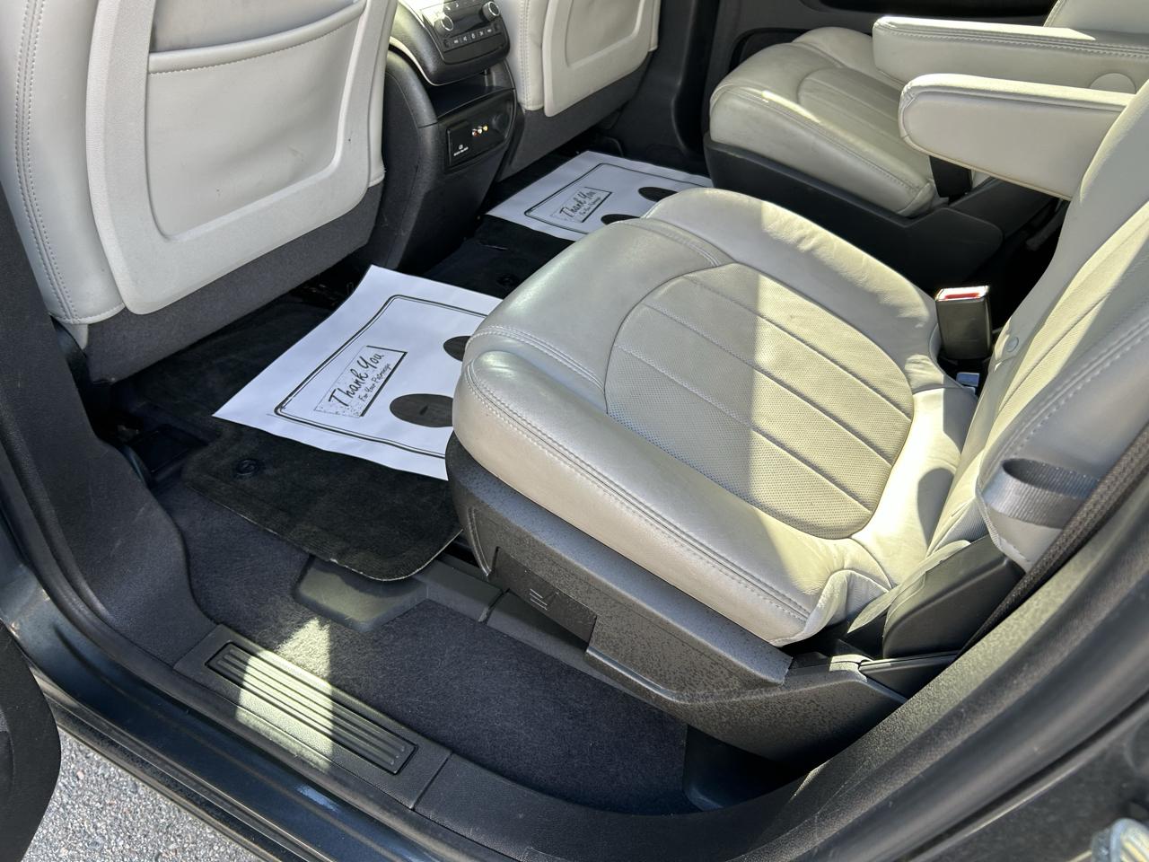 Chevrolet Traverse AWD 4dr LTZ 2012
