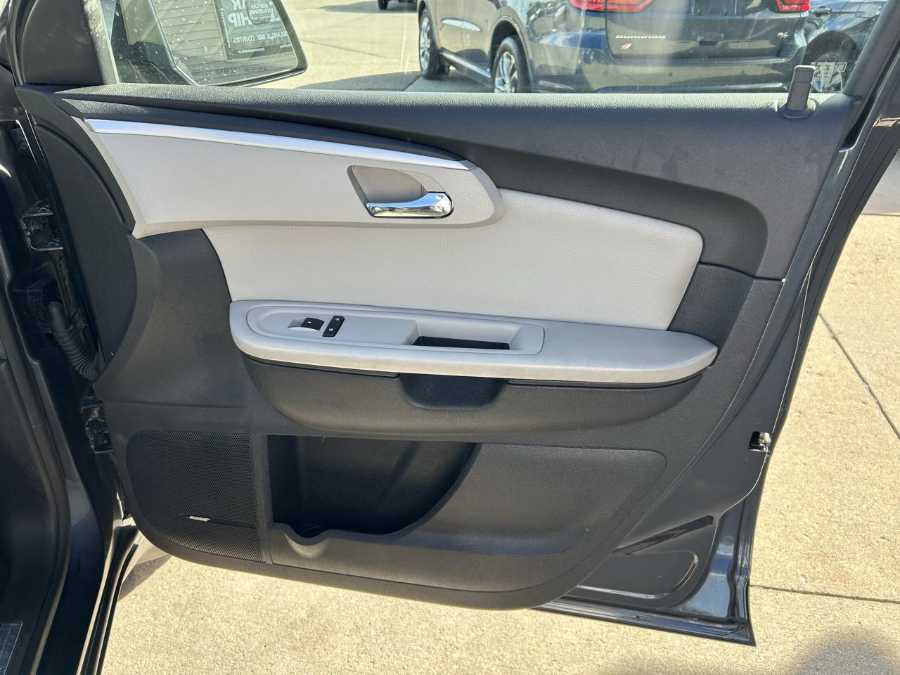 Chevrolet Traverse AWD 4dr LTZ 2012