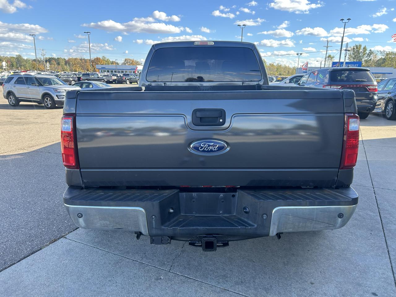 Ford Super Duty F-350 DRW 4WD Crew Cab 172" XLT 2016