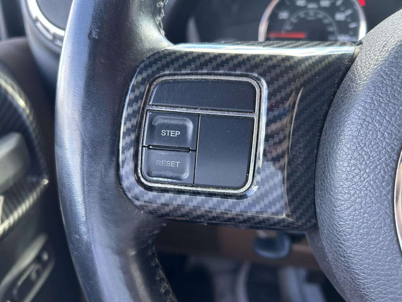 Jeep Wrangler Unlimited 4WD 4dr Sahara 2011