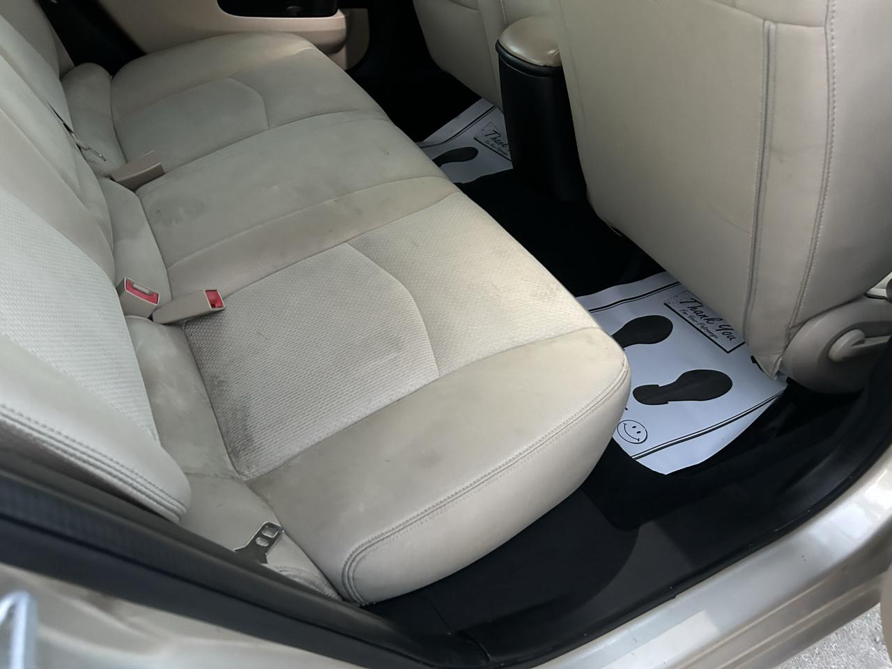 Chrysler 200 4dr Sdn Touring 2013
