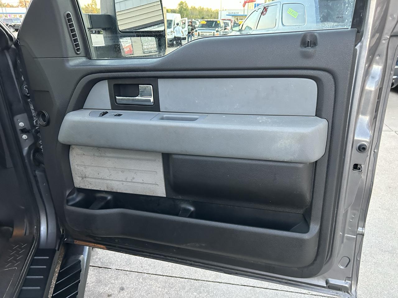 Ford F-150 4WD SuperCrew 157" XLT 2014