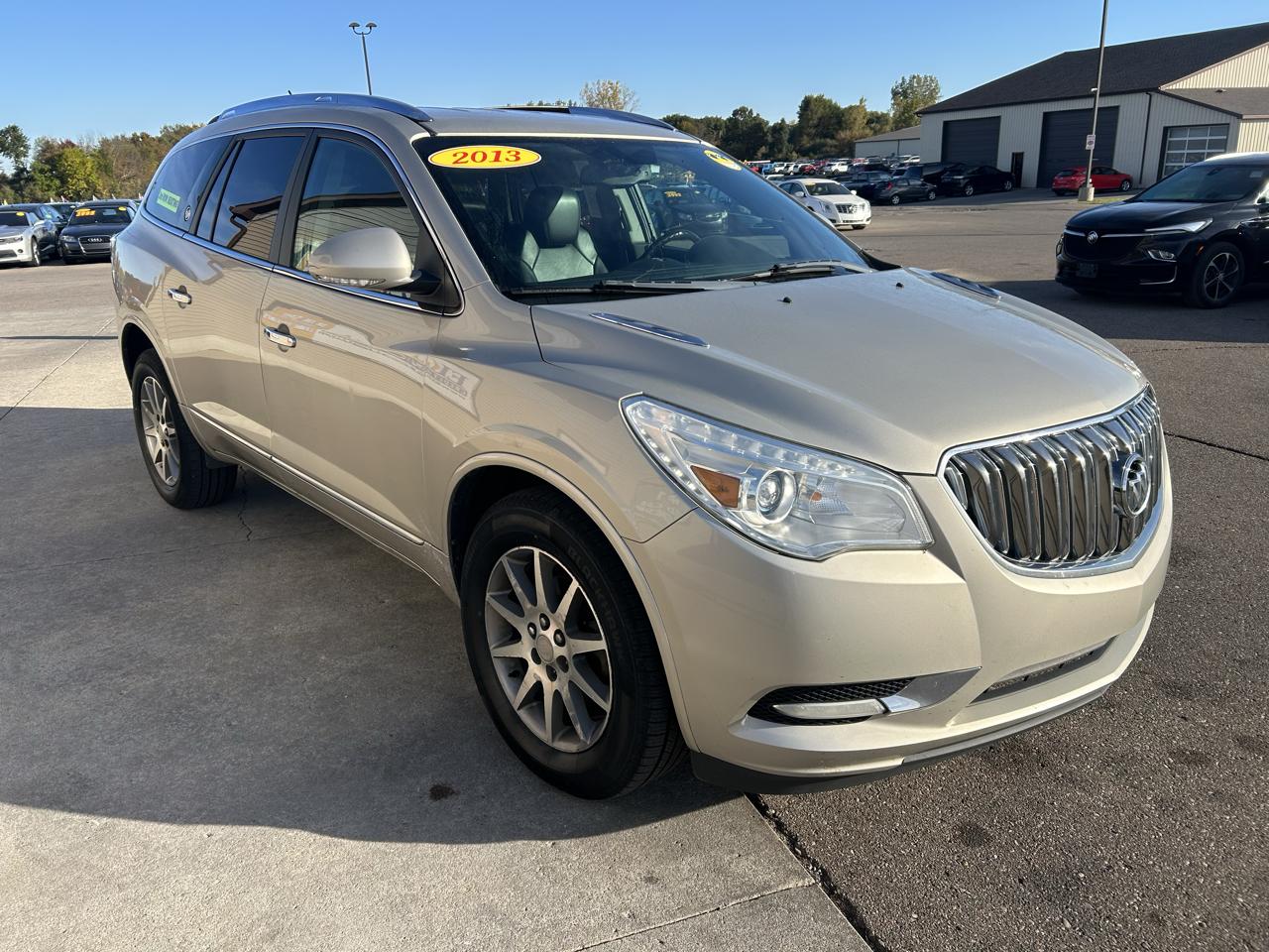 Buick Enclave FWD 4dr Leather 2013