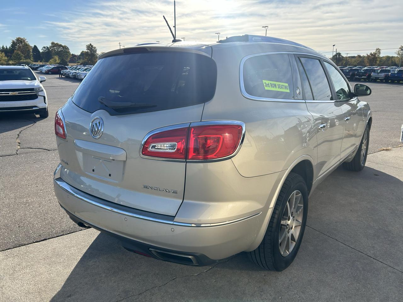 Buick Enclave FWD 4dr Leather 2013
