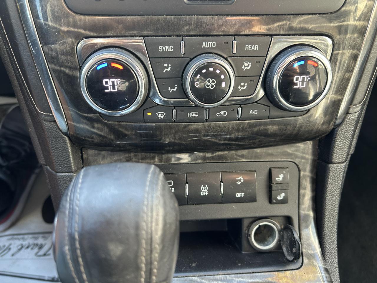 Buick Enclave FWD 4dr Leather 2013