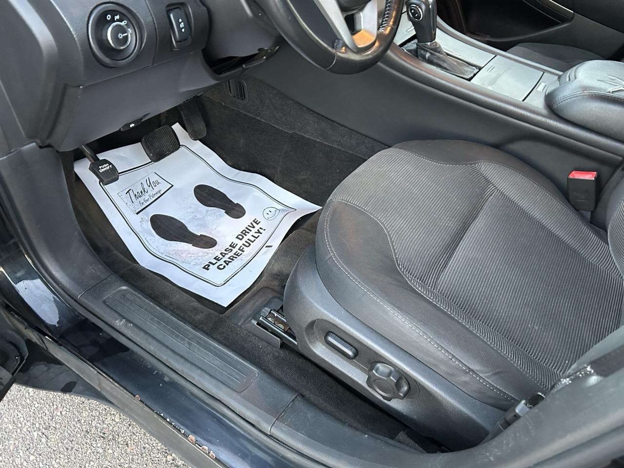 Ford Taurus 4dr Sdn SEL FWD 2013