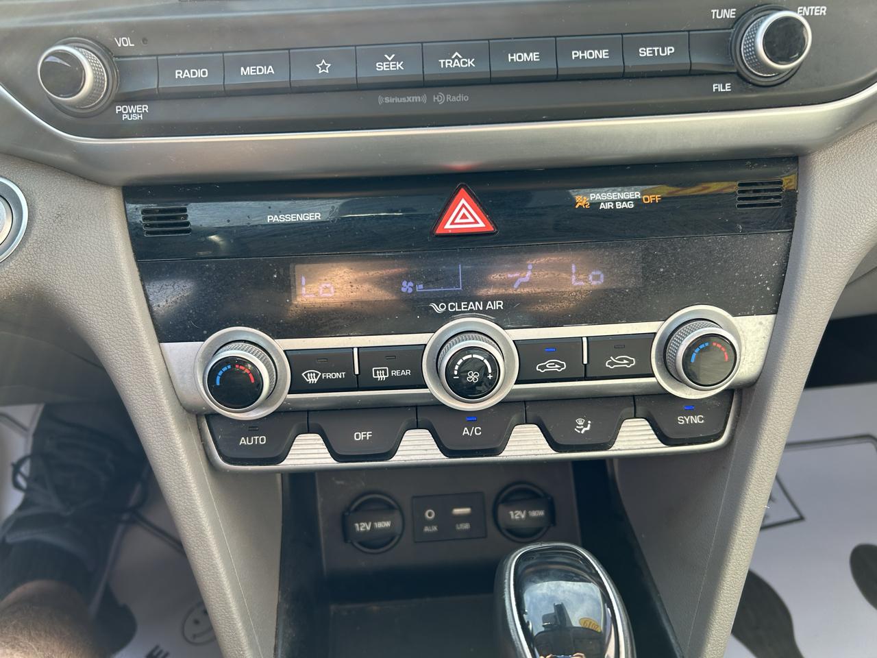 Hyundai Elantra Value Edition Auto 2019