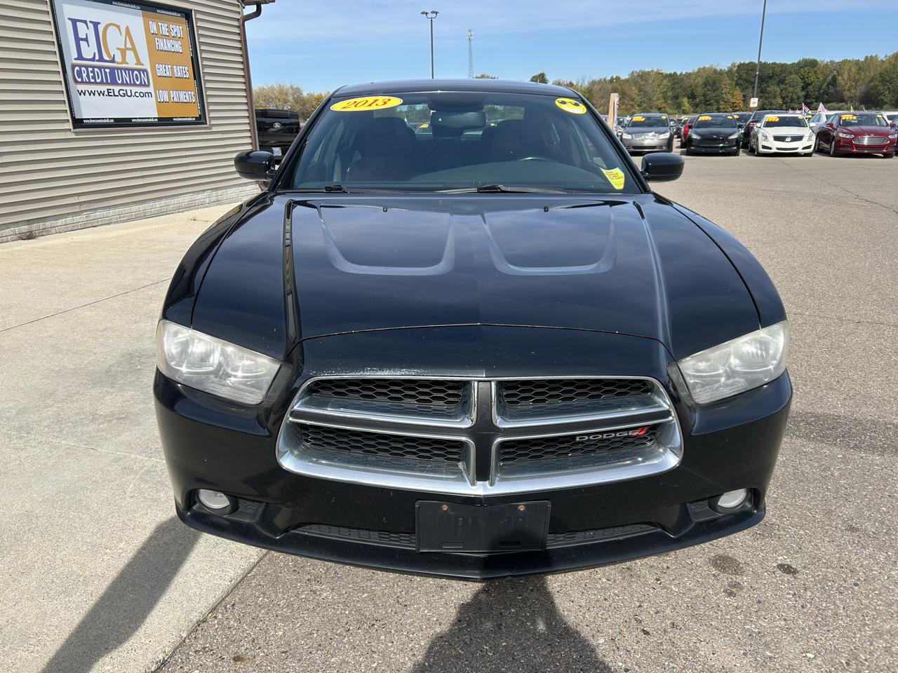Dodge Charger 4dr Sdn SXT RWD 2013