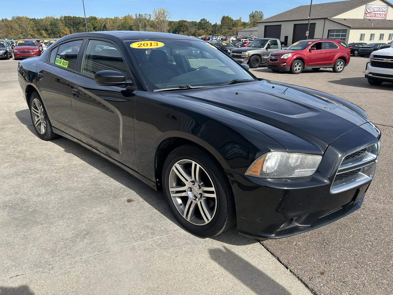 Dodge Charger 4dr Sdn SXT RWD 2013