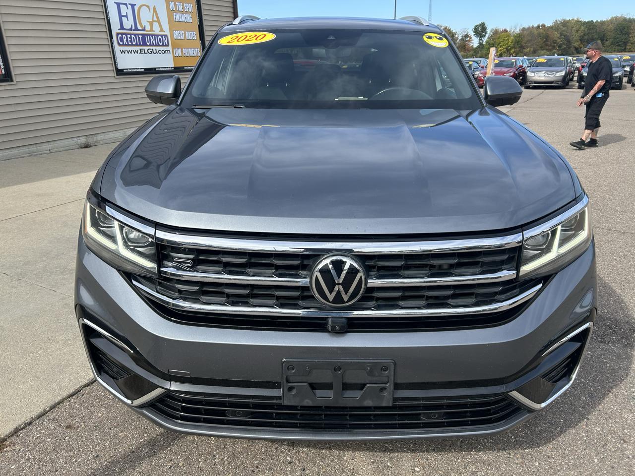 Volkswagen Atlas Cross Sport 3.6L V6 SEL Premium R-Line 4MOTION 2020