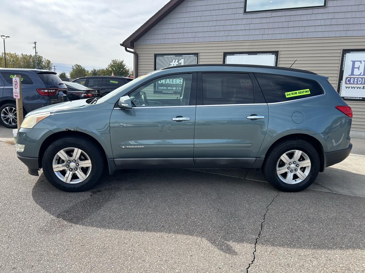 Chevrolet Traverse AWD 4dr LT w/1LT 2009