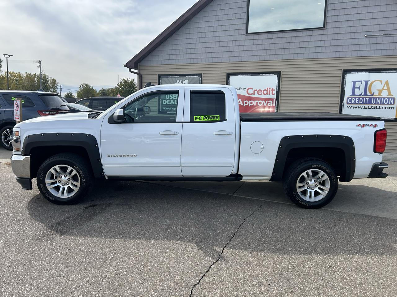 Chevrolet Silverado 1500 4WD Double Cab 143.5" LT w/1LT 2017