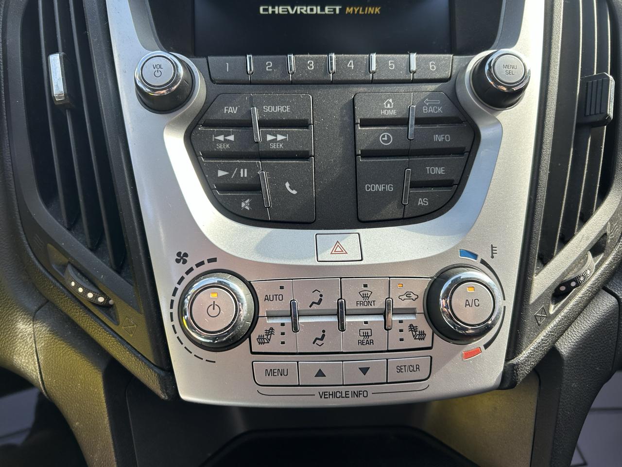 Chevrolet Equinox AWD 4dr LT w/1LT 2017